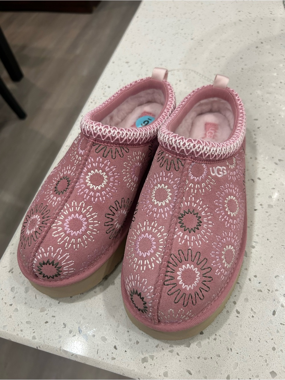 Women Floral Pink UGG slippers